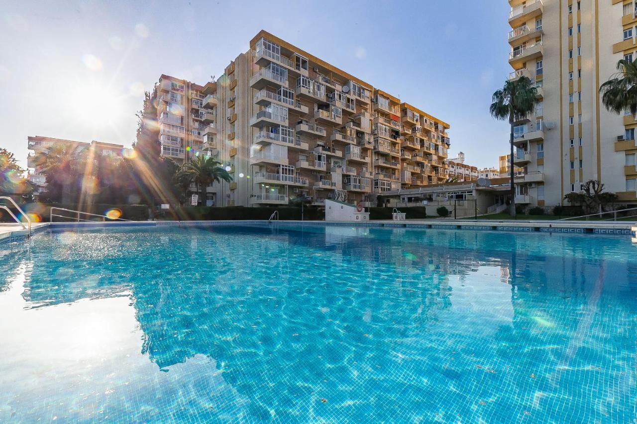 Sun Coast Benalmadena -- Superb Studio With 4 Pools, Gardens & Breakfast Exteriér fotografie