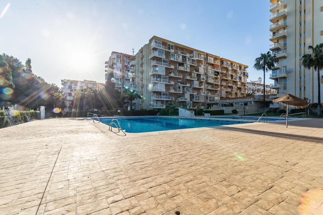 Sun Coast Benalmadena -- Superb Studio With 4 Pools, Gardens & Breakfast Exteriér fotografie