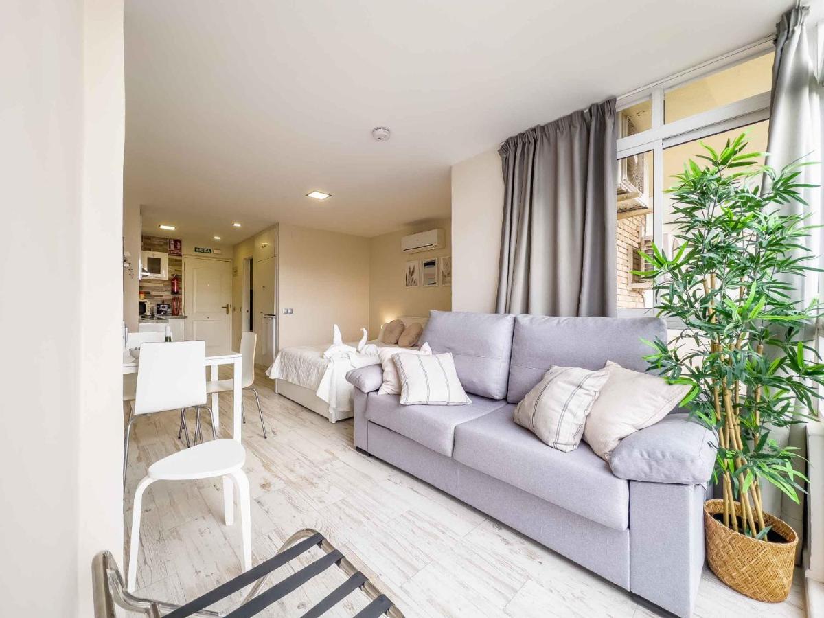 Sun Coast Benalmadena -- Superb Studio With 4 Pools, Gardens & Breakfast Exteriér fotografie